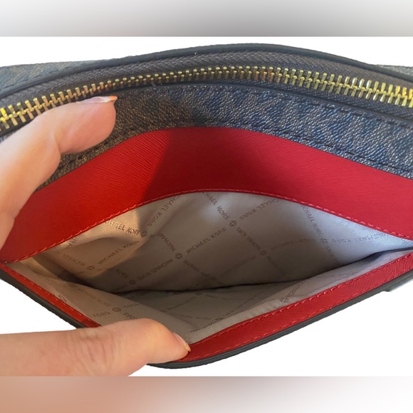 NWT Michael Kors Jet Set Large East West Zip Chain Crossbody - Picture 7 of 10